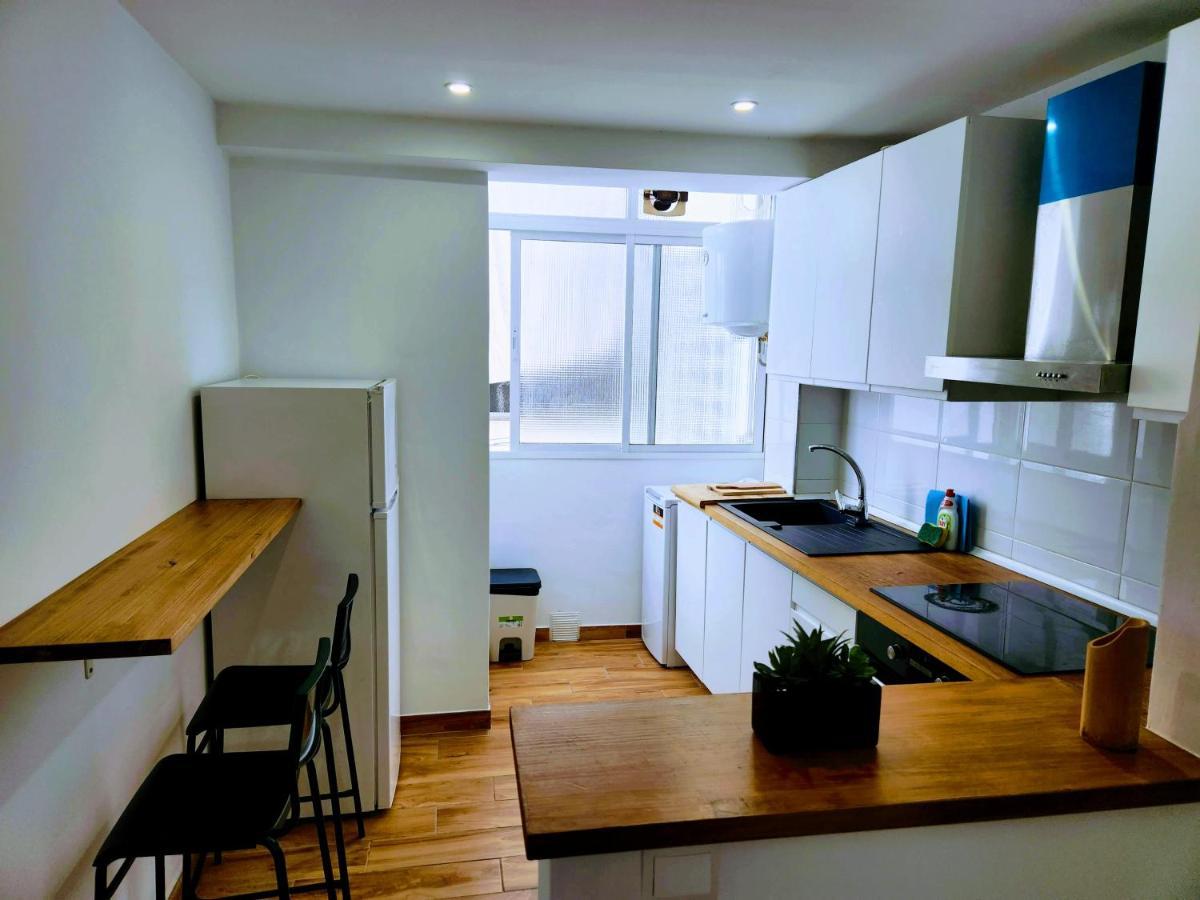 Apartment & Renovated 3-bedroom Flat Málaga
